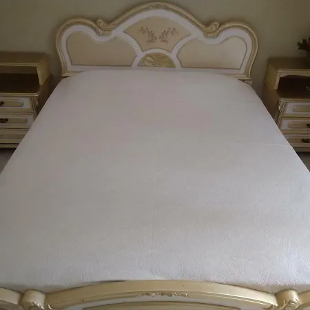 Σπίτι διακοπών The In Amarynthos *